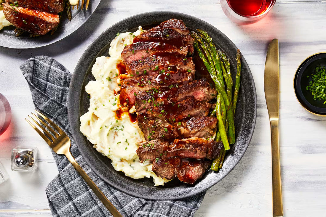 Seasoned Steak with Roasted Garlic Mash